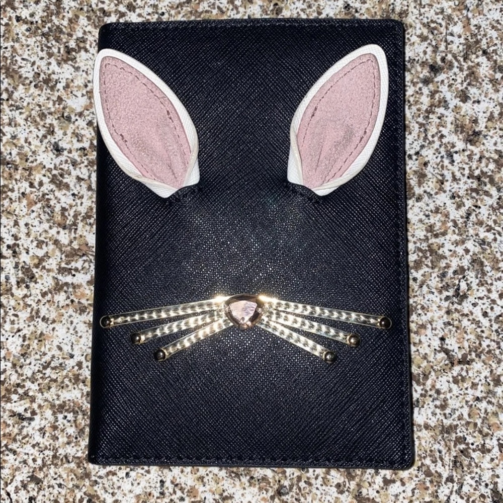 ❌SOLD❌Kate Spade Passport Holder